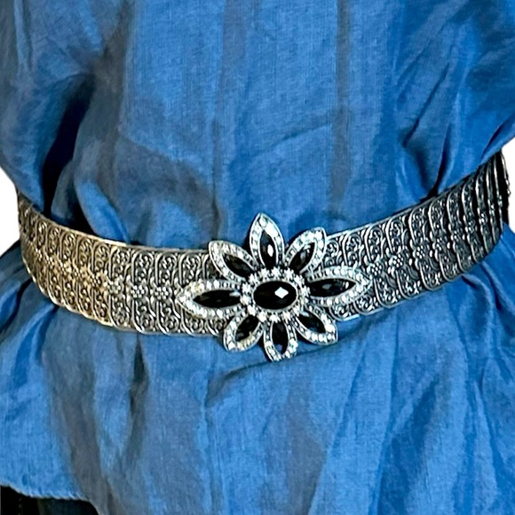 Western Metallic Belt - Picture 1 of 5